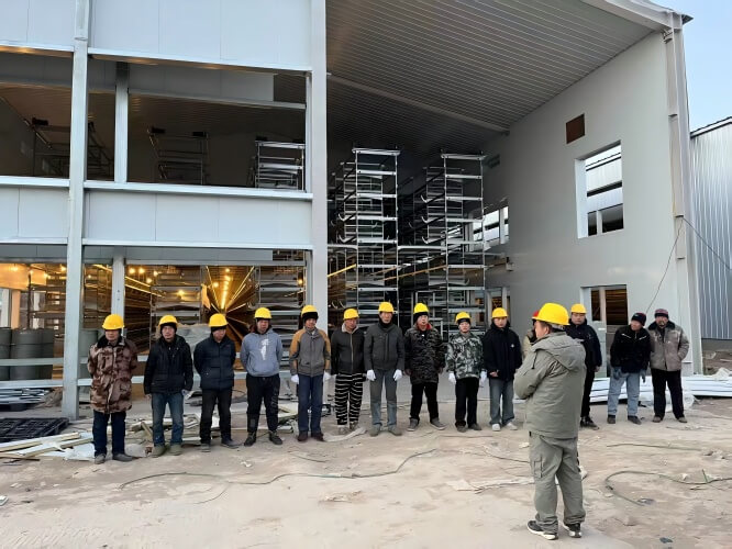 Turn-key projects from house design to installation and commissioning, helping you meet European welfare and food safety requirements.