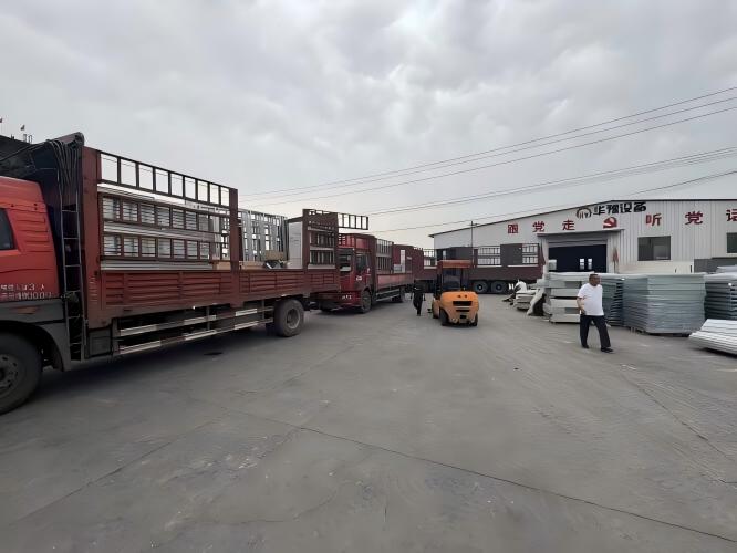 Turn-key projects from house design to installation and commissioning, helping you meet European welfare and food safety requirements.